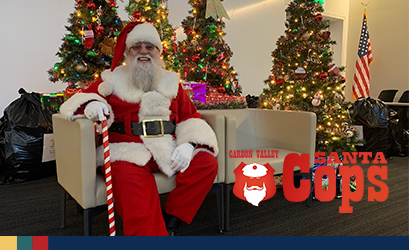 Spotlight_2021_SantaCops2